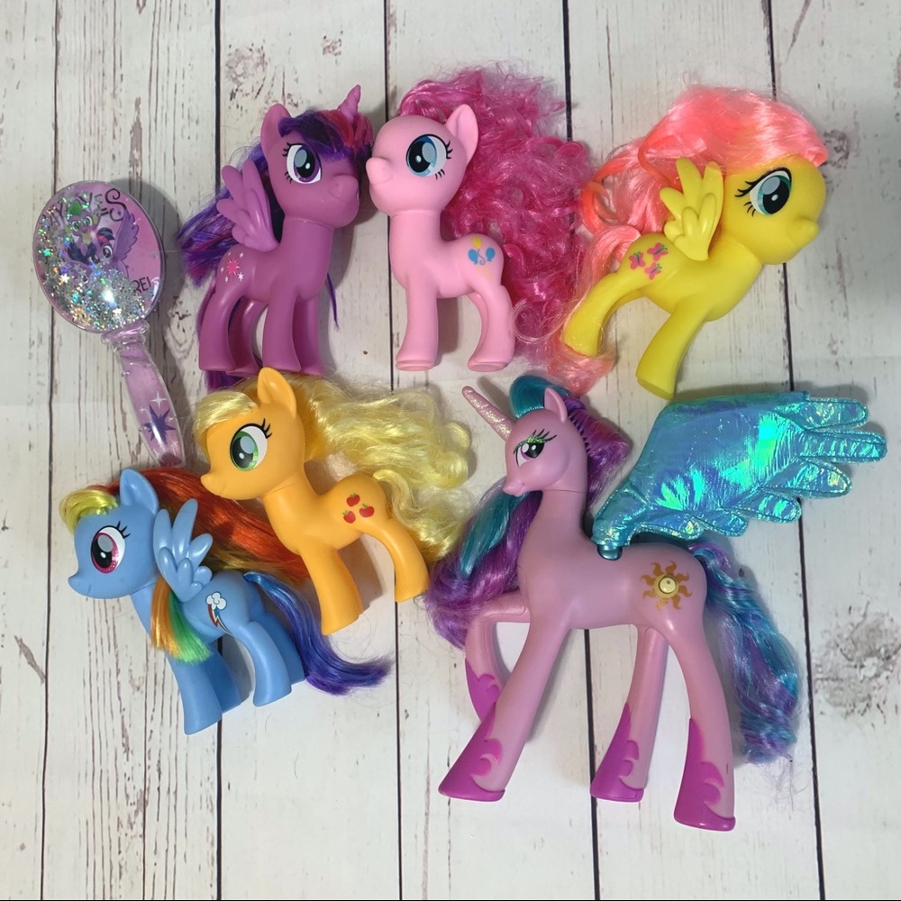 My Little Pony G4 brushable lot Rainbow Dash talking Princess Celestia and more!